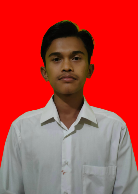 Khoirul Mutaqin in reflective lighting
